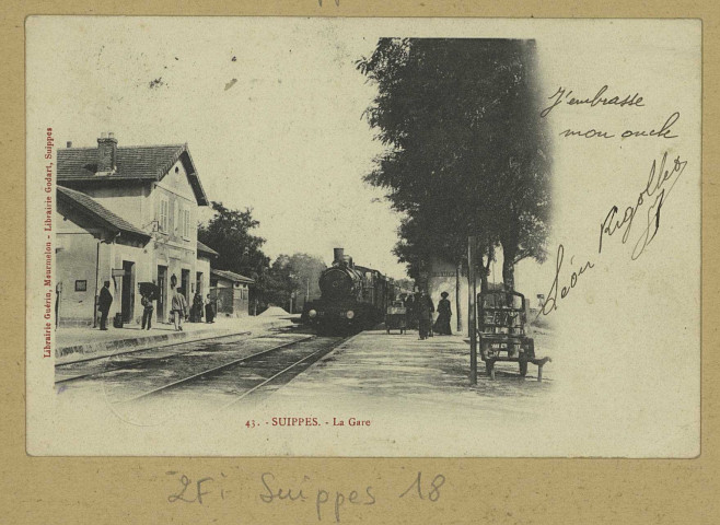 SUIPPES. 43-La gare.