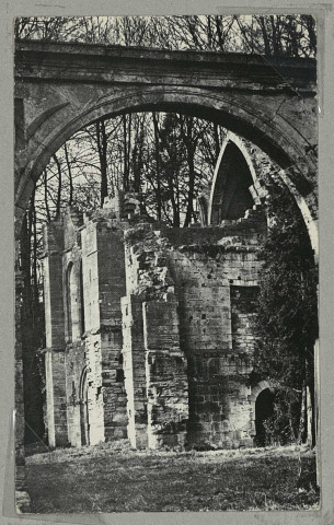 TROIS-FONTAINES-L'ABBAYE. Abbaye N. D. de Trois-Fontaines (51). Les Ruines de l'Abbatiale (XIIe S.) / H. Knech, photographe à Saint-Dizier.