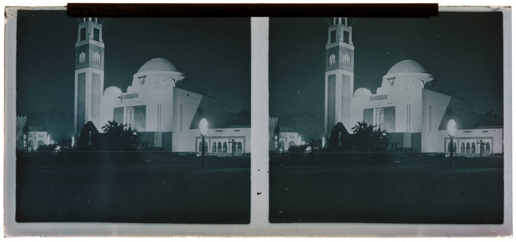 Exposition coloniale 1931 . Pavillon d'algérie.