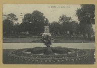 REIMS. 10. Le Jardin Colbert / V.T., Reims.