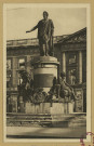 REIMS. 17. Statue de Louis XV, place Royale.
ParisÉditions d'art Yvon.1930