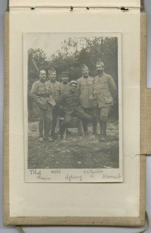 Album photographique : Souvenirs de la Guerre 1914-1918 (1 Num 49)