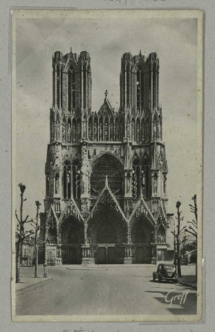 REIMS. 148. Façade de la cathédrale.
ParisÉdition Greff.1923