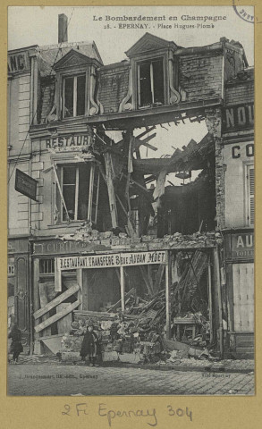 ÉPERNAY. Le bombardement en Champagne-28-Épernay-Place Hugues Plomb. Epernay Édition Lib. J. Bracquemart. [vers 1903] 