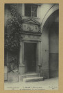 REIMS. 6. Petit portique de la Renaissance, 30 rue Courmeaux / F. Rothier, phot. (1908).
(51 - ReimsJ. Bienaimé).1908-1909
Société des Amis du Vieux Reims