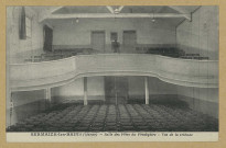 SERMAIZE-LES-BAINS. Salle des Fêtes du presbytère ; vue de la tribune / A. Poussy, photographe.