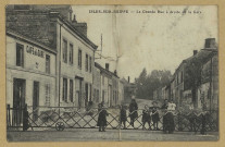 ISLES-SUR-SUIPPE. La Grande rue à droite de la gare.