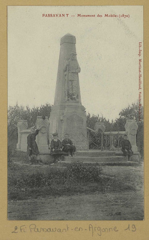 PASSAVANT-EN-ARGONNE. Monument des Mobiles (1870). .
(51 - Sainte-MenehouldMartinet-Heuillard).[avant 1914]