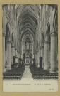 CHÂLONS-EN-CHAMPAGNE. 70- La nef de la Cathédrale.