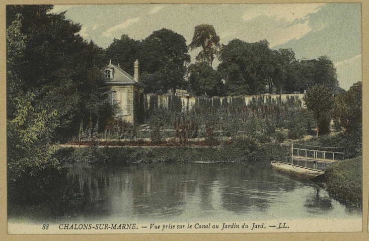 CHÂLONS-EN-CHAMPAGNE. 88- Vue prise sur le canal au jardin du Jard. LL. Sans date 