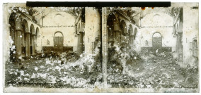 Maricourt. L'Église bombardée.