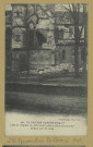 MOURMELON-LE-GRAND. -940-La Grande Guerre 1914-17. Côté de l'Église de Mourmelon-le-Grand (Marne) démoli par un obus / Express, photographe.
(75 - ParisPhototypie Baudinière).1914-1917