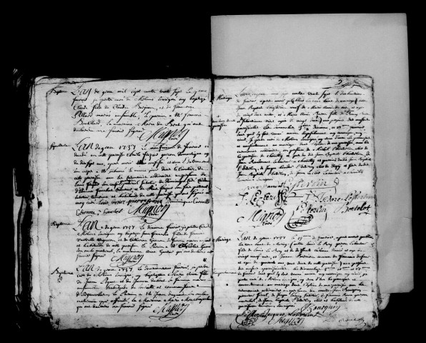 Moslins. Baptêmes, mariages, sépultures 1737