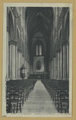 REIMS. 78. La Cathédrale - Intérieur de la Cathédrale - La Nef centrale.
ReimsG. Graff et Lambert.Sans date