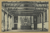 REIMS. 179. Salle des Rois. (Salle basse voûtée, élevée en 1498, où se trouvent seize médaillons, portraits des Archevêques de Reims pour ceux des quatorze Rois sacrés à Reims).