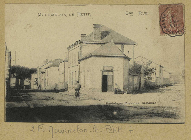 MOURMELON-LE-PETIT. Grande Rue.
(SissonnePhotot. Raymond).[vers 1906]