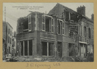 ÉPERNAY. Le bombardement en Champagne. 32-Épernay-Rue Saint-Laurent et angle rue Champ-Reton.
EpernayÉdition Lib. J. Bracquemart.Sans date