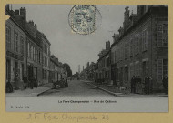 FÈRE-CHAMPENOISE. Rue de Châlons / Email. A. Breger Frères, photographe.
Édit. H. Charlot.[vers 1917]