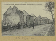 OYES. -32-Guerre de 1914. Oyes (Marne). Groupe de Maisons bombardées par les Allemands, les 6 et 8 septembre.
SézanneÉdition Marion.[1914]