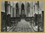 ORBAIS. Intérieur de l'Église du XIIe s.
ParisÉdition ALFA.Sans date
