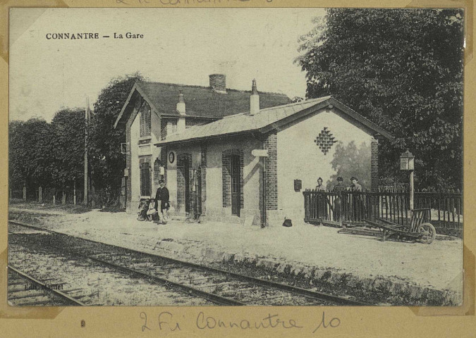 CONNANTRE. La Gare.
Édition Maillet (2 - Château-ThierryJ. Bourgogne).Sans date