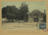 PONTFAVERGER-MORONVILLIERS. Pontfaverger. La Halle et Avenue de la Gare.
Édition des Comptoirs Français.[vers 1910]