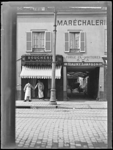 REIMS. Boucherie Marquet au n°25. Maréchalerie et Forge en voitures Bauny-Lampson