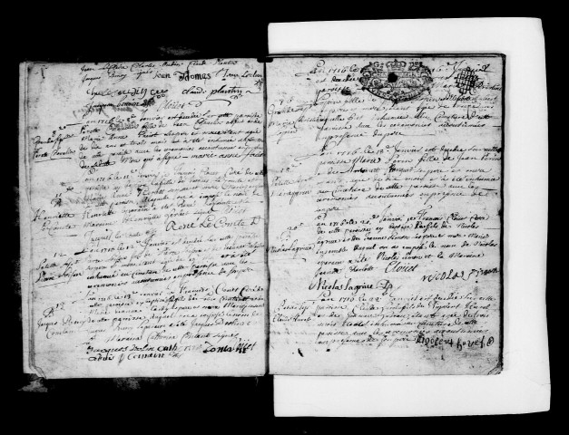 Reims. Saint-Julien. Baptêmes, mariages, sépultures, confirmations 1716-1725