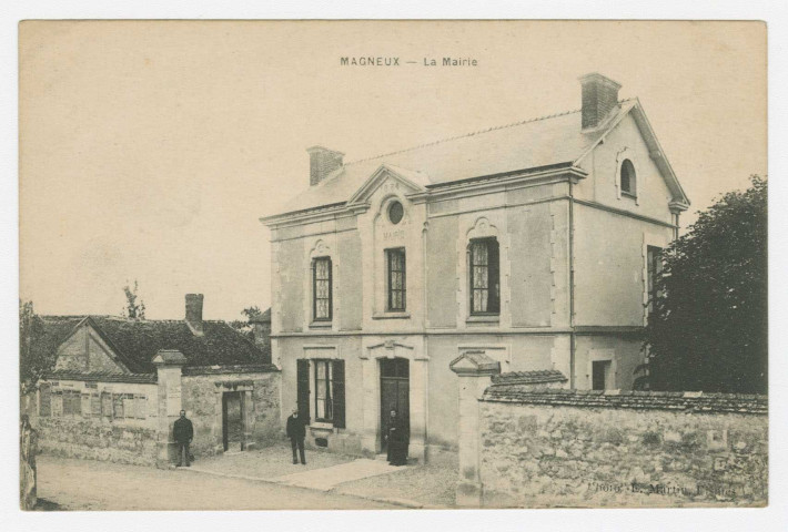 MAGNEUX. La Mairie.
Ernest Le Deley[1917]