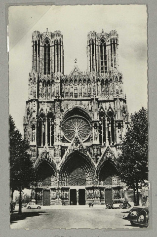 REIMS. 1. La Cathédrale Notre-Dame. Le Portail et la Rosace / Glatigny.