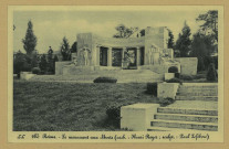 REIMS. 265. Le Monument aux Morts (architecte : Henri Royer ; sculpteur : Paul Lefèbvre.
ReimsLevy et Neurdein réunis.1935