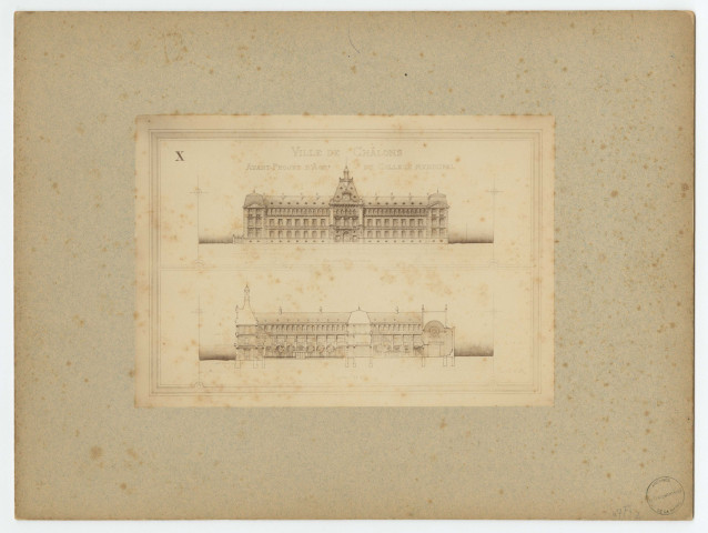 CHÂLONS-EN-CHAMPAGNE. Avant-projet d'agrandissement du collège municipal de Châlons-en-Champagne. Façade principale et coupe.