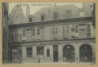 REIMS. 9. Ancien hôtel de la Cloche.
ReimsAULA.Sans date