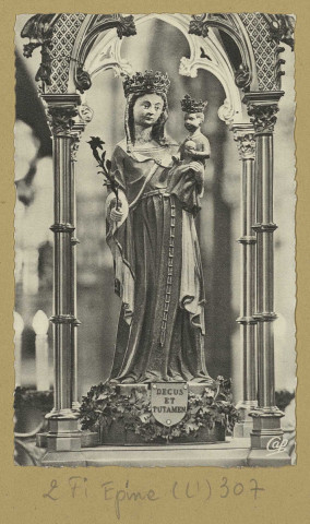 ÉPINE (L'). 1607-Basilique Notre-Dame de l'Epine. La Statue miraculeuse de la Vierge, XIVe s.
Édition C.A.P.[vers 1959]
Collection du pèlerinage