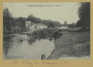 VITRY-LE-FRANÇOIS. Les bords de la Marne.
Édition A. SimonisVitry-le-François.Sans date