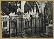 ÉPINE (L'). 1603-Basilique Notre-Dame de l'Epine. Clôture renaissance et reliquaire du XVIe s., vus du chœur.
C.A.P.[vers 1959]
Collection du pèlerinage