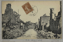 FISMES. Rue du Bassin / N. D., photographe.