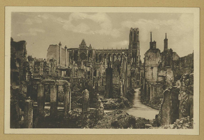 REIMS. P. 7. Reims en 1918.
ReimsÉdition Reims-Cathédrale.1918