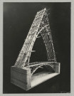 REIMS. Cathédrale de Reims. Maquette de la charpente de la nef, vue de côté.