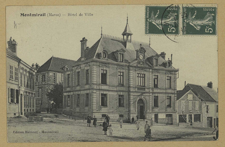 MONTMIRAIL. Hôtel de Ville.
MontmirailÉdition Bièmont.[vers 1912]