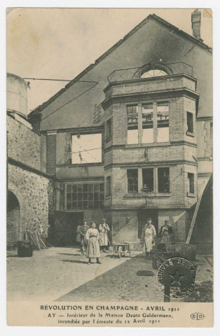 AY. Révolution en Champagne avril 1911. Ay. Intérieur de la Maison Deutz Geldermann, incendiée par l'émeute du 12 avril 1911. ELD