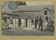 MOURMELON-LE-GRAND. 38-Camp de Châlons. Un échange de draps à la literie militaire.
(54 - Nancyphotot. A. B. et Cie ,51Mourmelon : Lib. Militaire Guérin).[vers 1904]