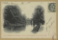 CHÂLONS-EN-CHAMPAGNE. 170- Pont du Cours d'Ormesson, vue prise dans le Jard.
Château-ThierryRep et Filliette.[vers 1903]