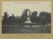 VITRY-LE-FRANÇOIS. Jardin de l'Hôtel de Ville. Le Monument Carnot.
Vitry-le-FrançoisÉdition du Grand Bazar.Sans date