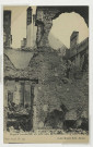 REIMS. Bombardement de Reims Industrie textile - Bureau Central de  Magasin transversal, au fond salle de dessiccation, 19 septembre 1914.
ReimsJ. Matot. (75- Paris Neurdein et Cie).1914