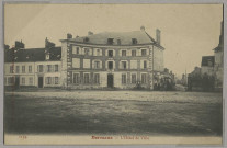 DORMANS. 1154 - Dormans - L'Hôtel de Ville.
Château-ThierryPhototypie A. Rep. et Filiette.Sans date