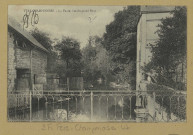 FÈRE-CHAMPENOISE. La Vaure, vue du Grand Pont.
Librairie Vve Maltrait-Linot.Sans date