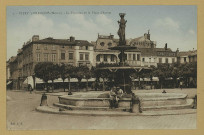 VITRY-LE-FRANÇOIS. -1. La Fontaine et la place d'Armes.
Château-ThierryBourgogne FrèresÉdition J. B.[vers 1925]